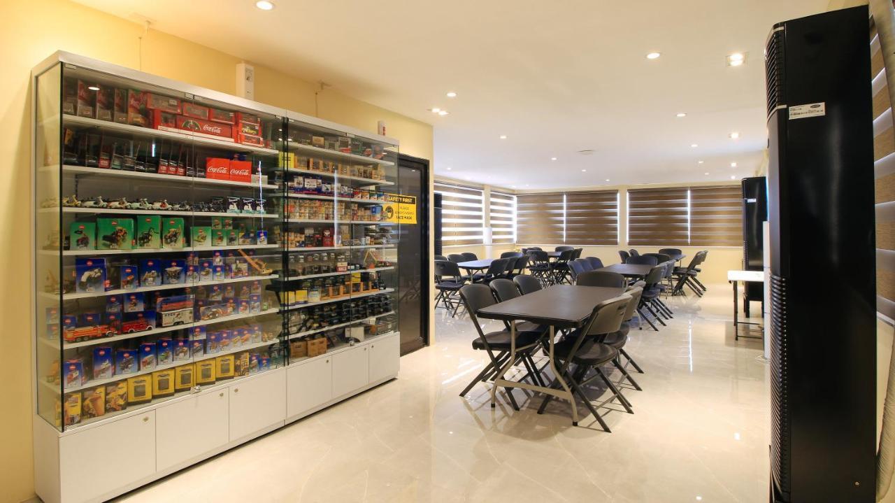 Reddoorz At Hotel Rosemarie Pasay Ngoại thất bức ảnh