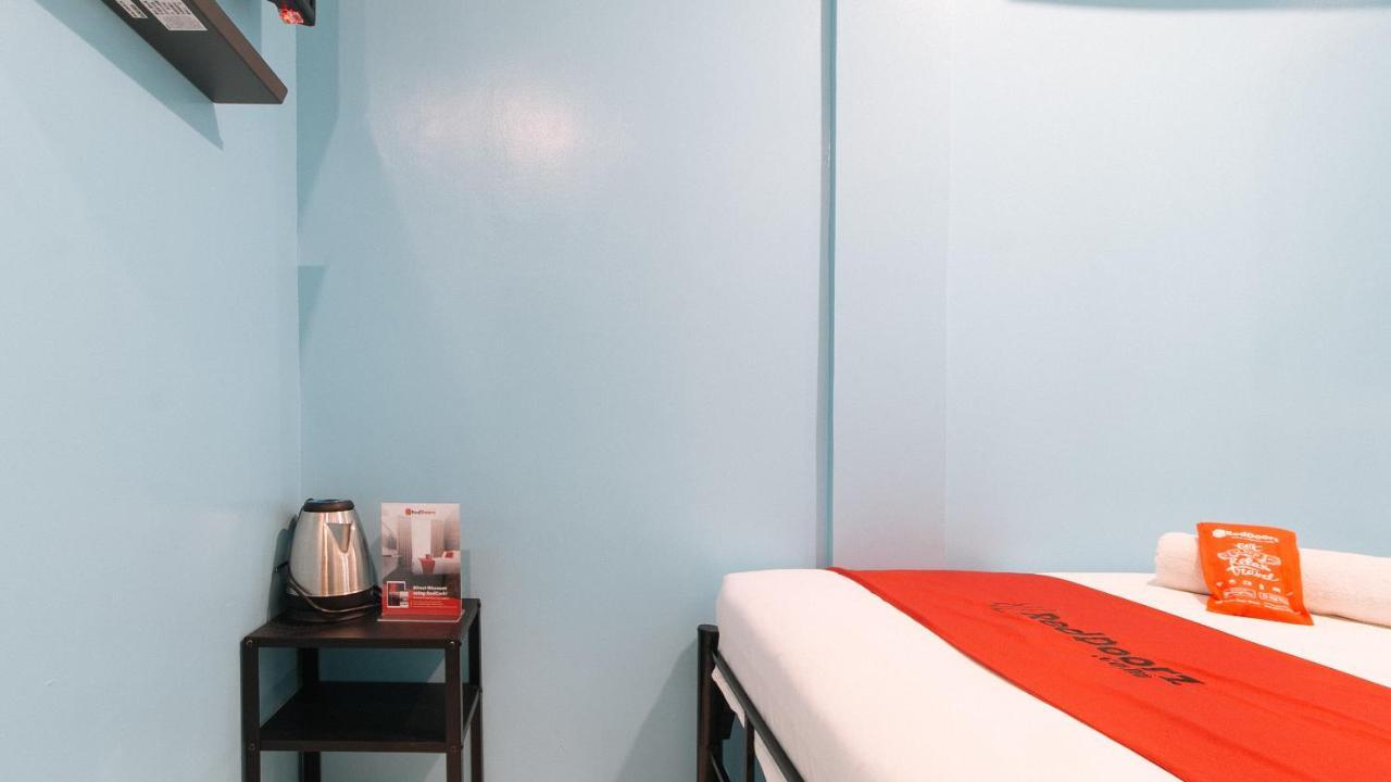 Reddoorz At Hotel Rosemarie Pasay Ngoại thất bức ảnh