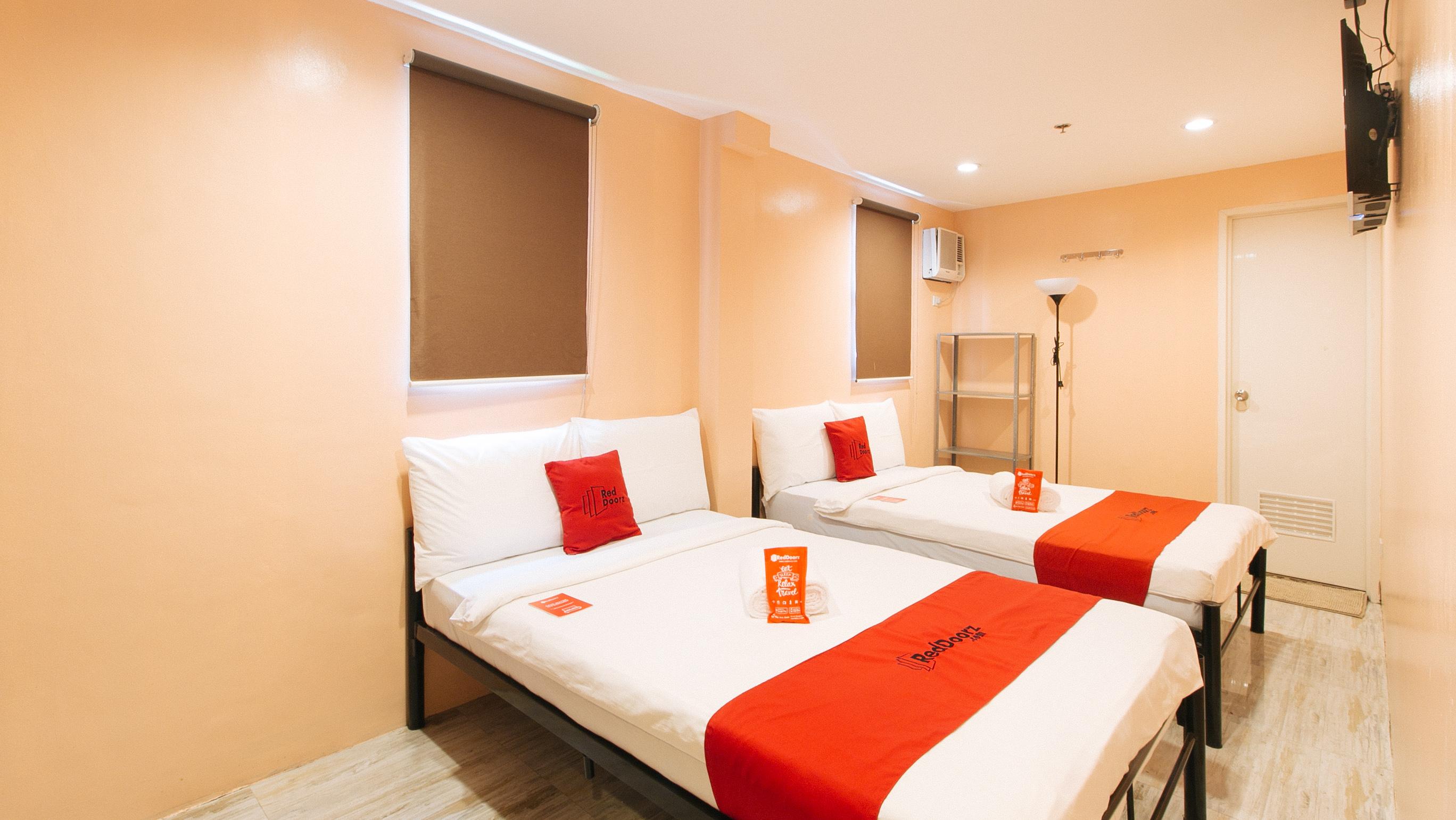 Reddoorz At Hotel Rosemarie Pasay Ngoại thất bức ảnh